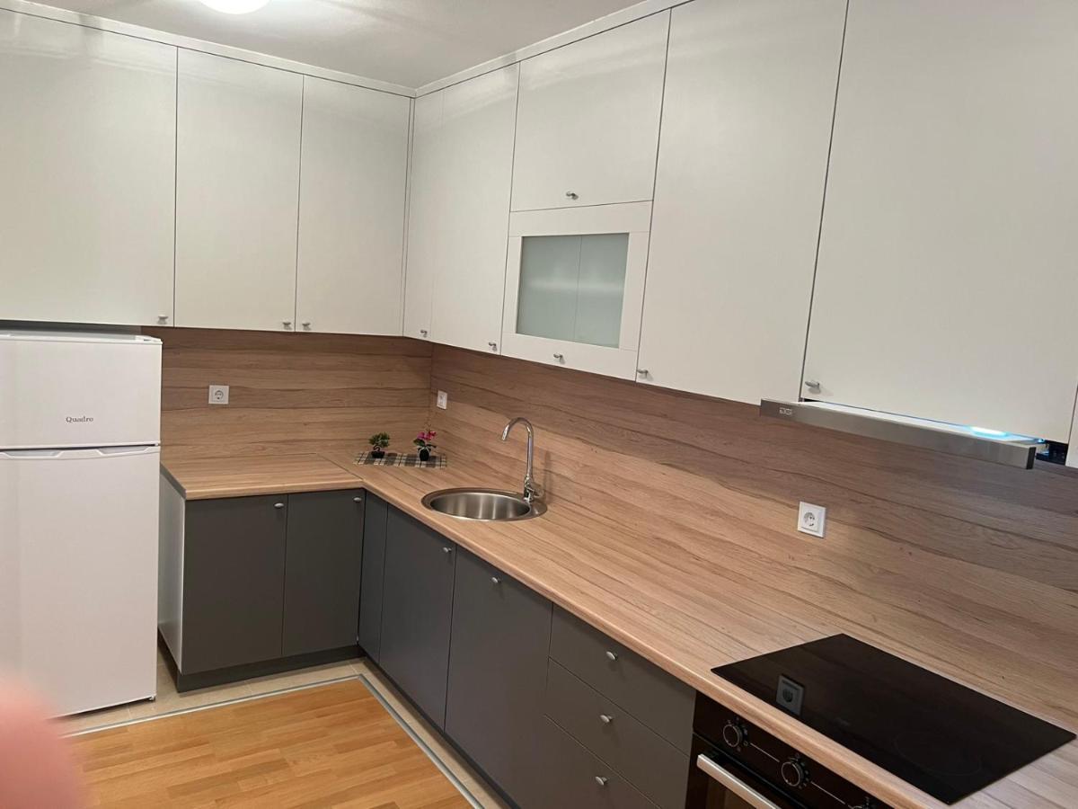 Ljalja Apartment *